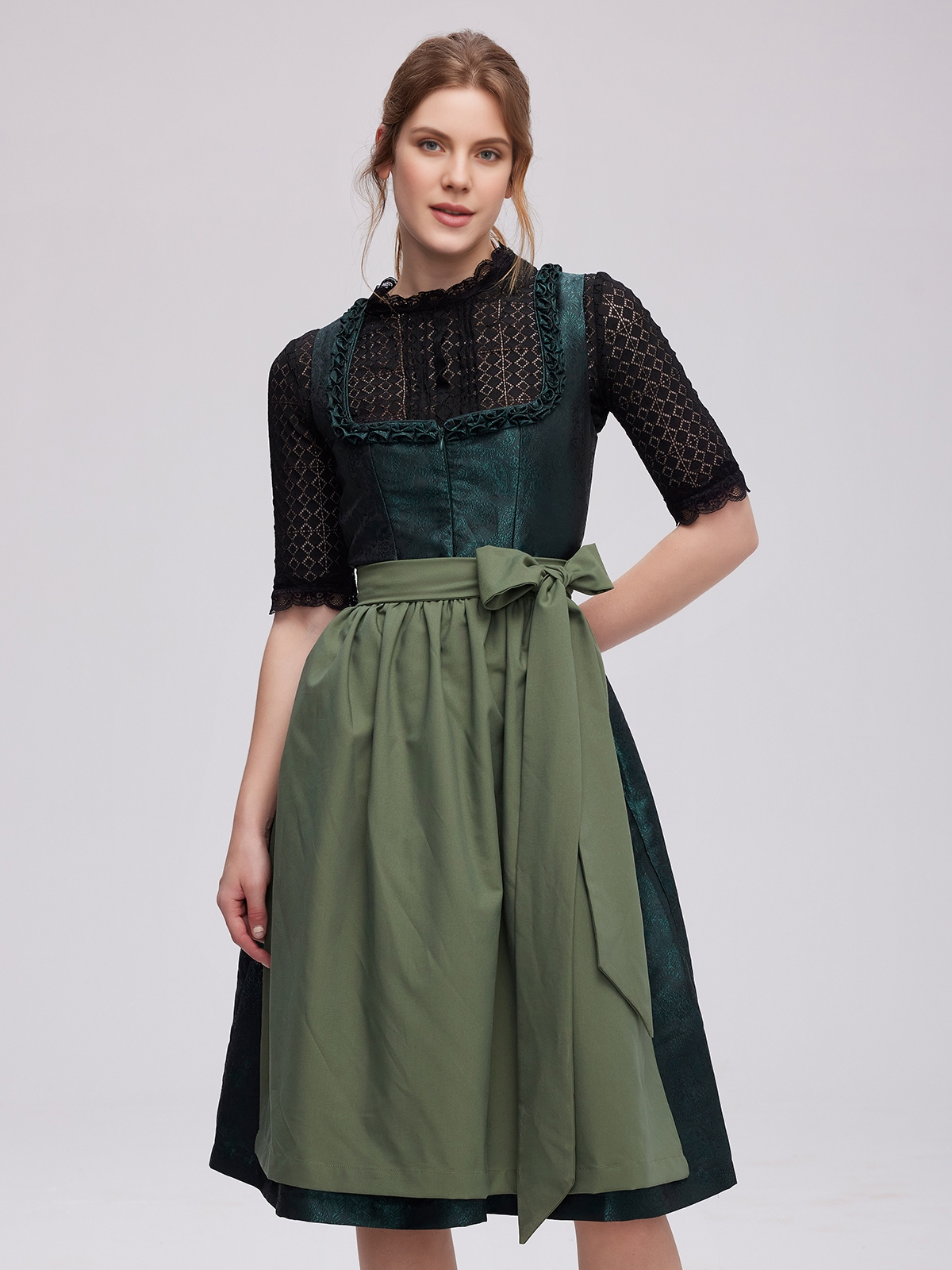 Dirndl Bluse Spitze in Grün