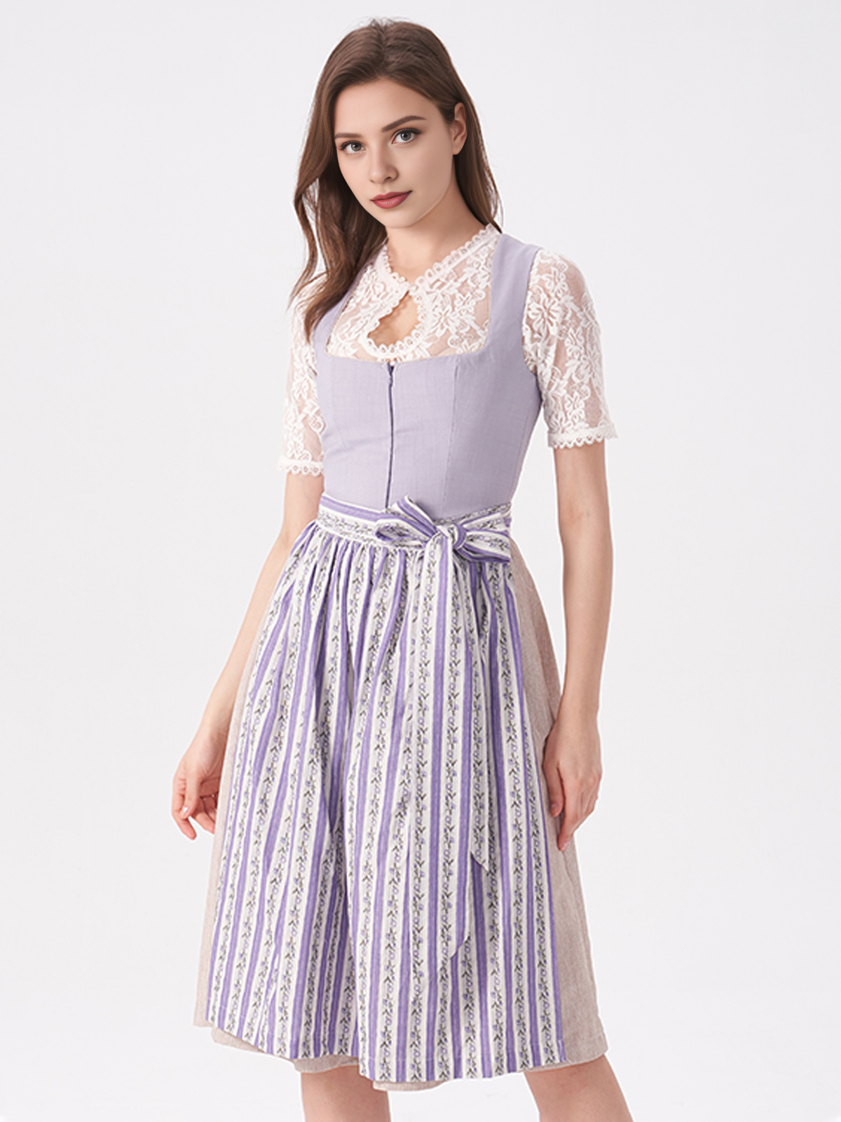 Modernes Dirndl in Lila – schlanke Silhouette mit femininem Schnitt
