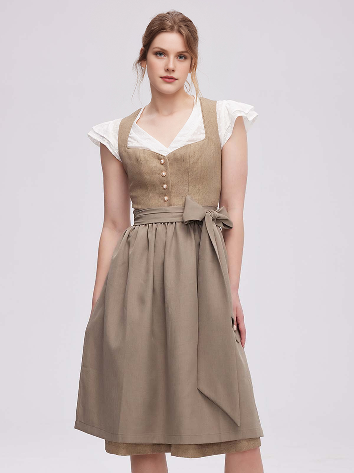 Rotes Samt-Dirndl mit modernen Akzenten