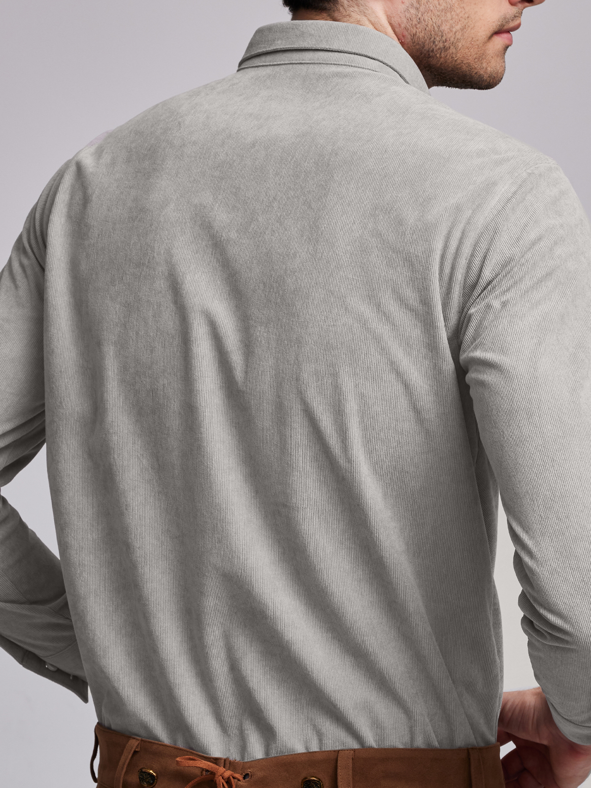 Modernes graues Dirndl